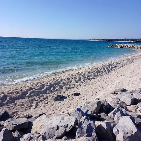 Apartament Abelia *