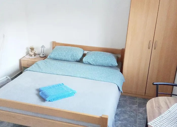 Abelia Apartman