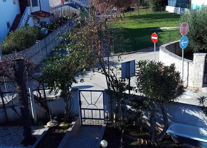 Abelia Apartman *